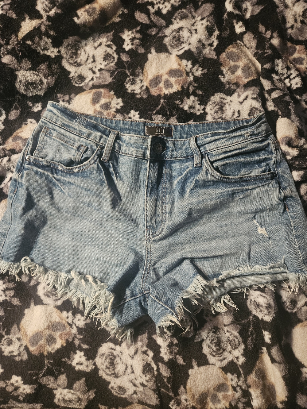 Kut from the Kloth Light Blue Denim Frayed Hem Shorts